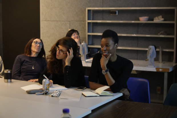 Elizabeth Nayanayaro and students