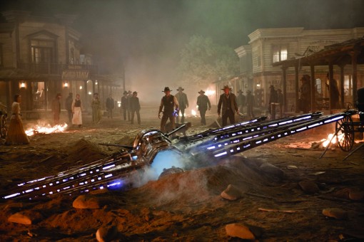 (L to R, foreground) DANIEL CRAIG as a stranger with no memory of his past and HARRISON FORD as the iron-fisted Colonel Dolarhyde in an event film for summer 2011 that crosses the classic Western with the alien-invasion movie in a blazingly original way: ?Cowboys & Aliens?.