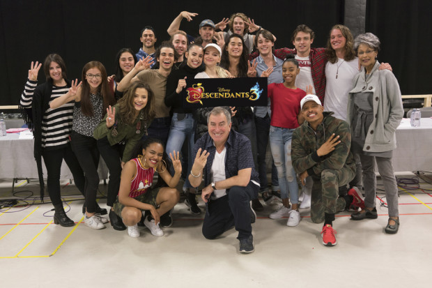 Descendants 3 cast