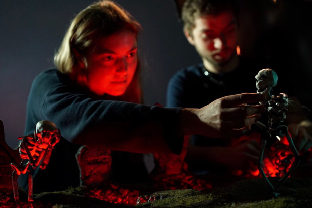 Sofia Astrom and Tony Candelaria on set of Eels "Bone Dry." Photo by Cassandra Church.