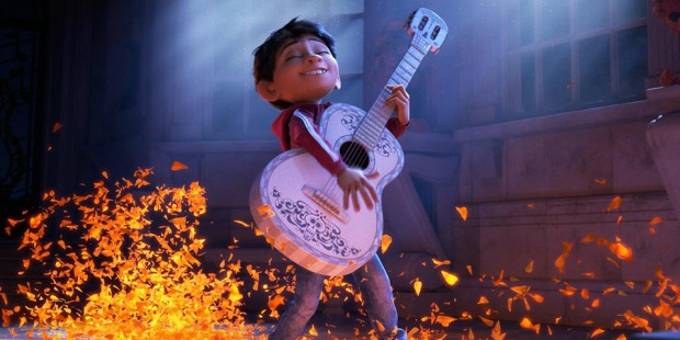 pixar-coco-guitar